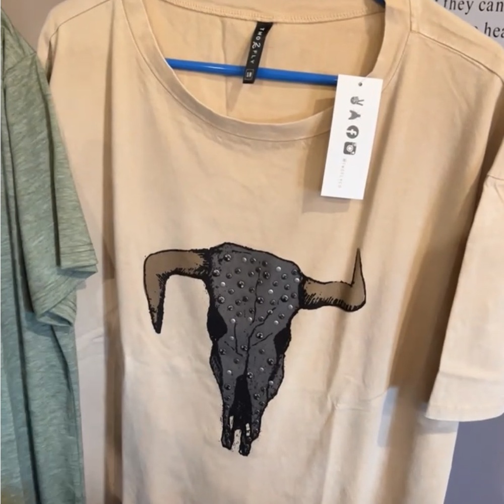 Embellished Cow Skull Tshirt